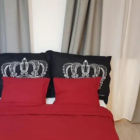Апартаменты King And Queen *